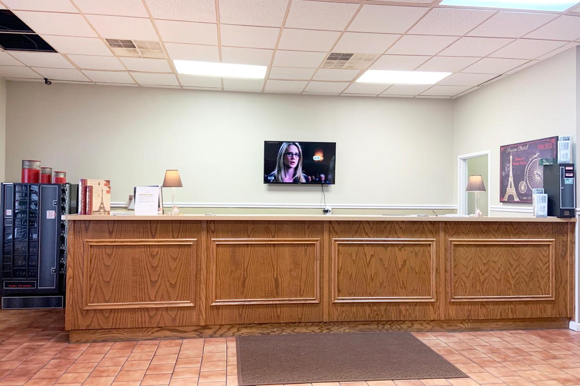 Paris Inn And Suites Екстер'єр фото